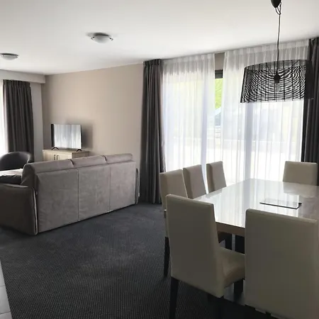 Le Portillo - Piscine - 3 Pieces Pour 10 Personnes Mae-4823 Lejlighed *